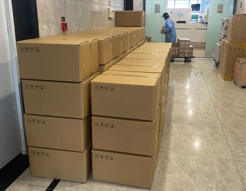60 sets of IKEDA digital colposcope packaged and shipped